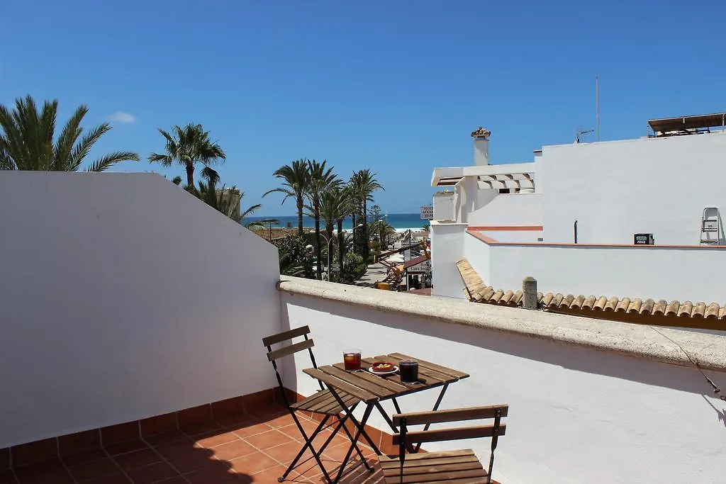 Guest house Hostal Jadraza Zahara de los Atunes