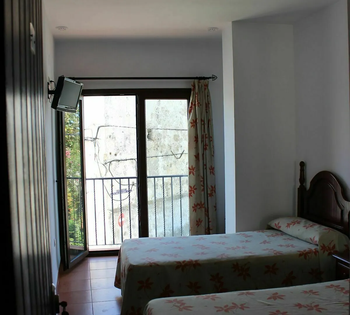 Hostal Jadraza Zahara de los Atunes Guest house