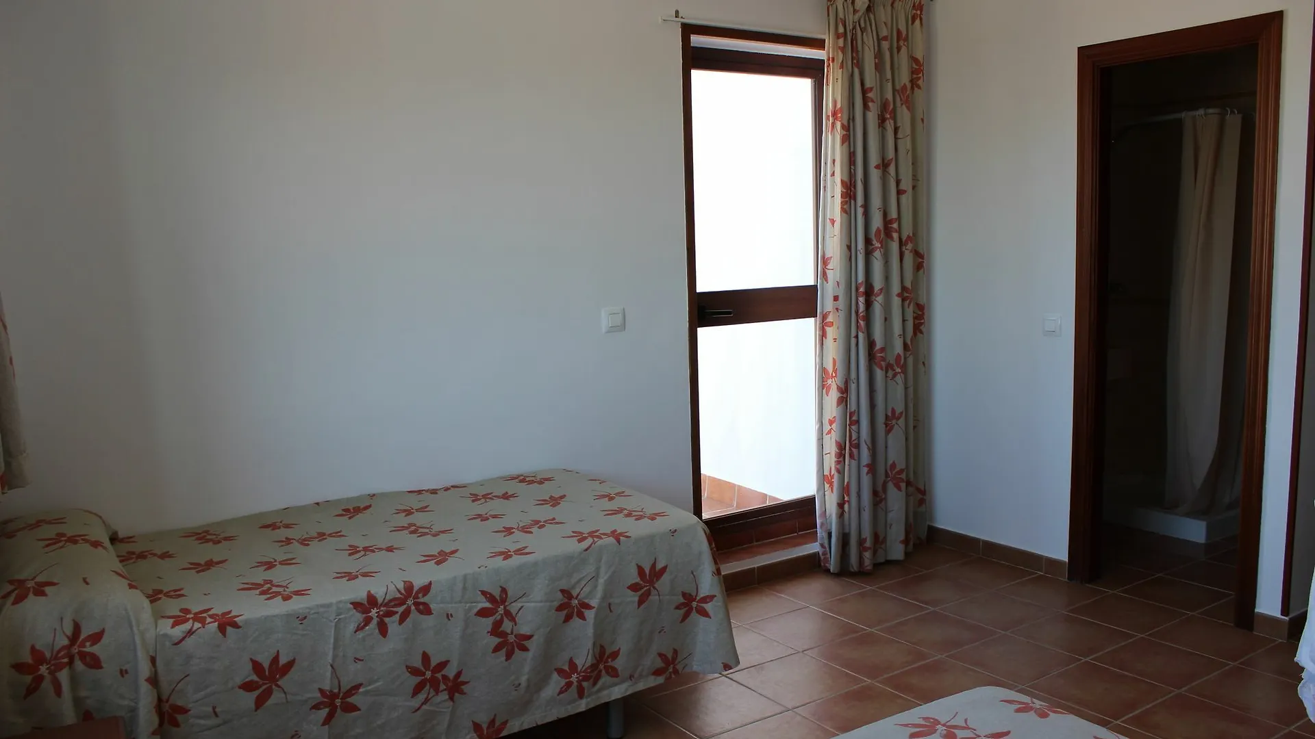 Hostal Jadraza Zahara de los Atunes 2*,  Spain